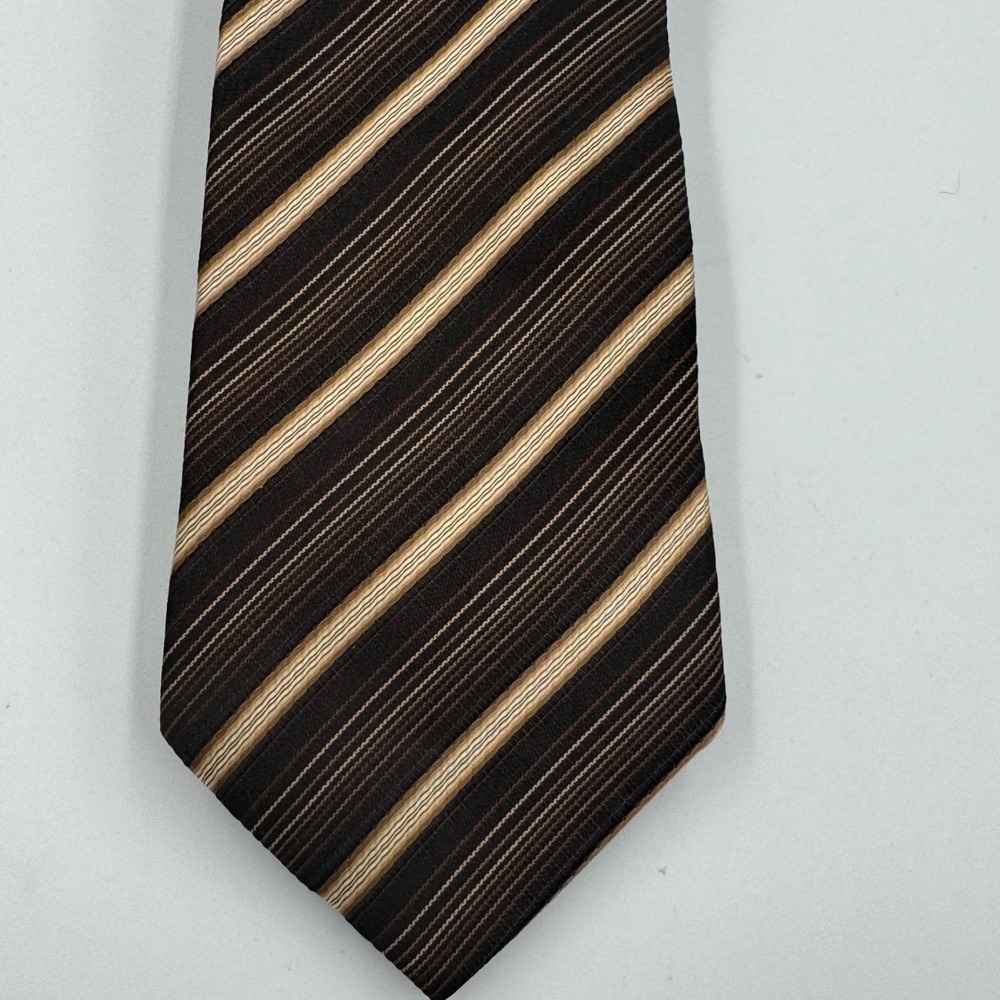Burberry London Necktie Brown Striped Silk Luxury Designer Hand Made Tie